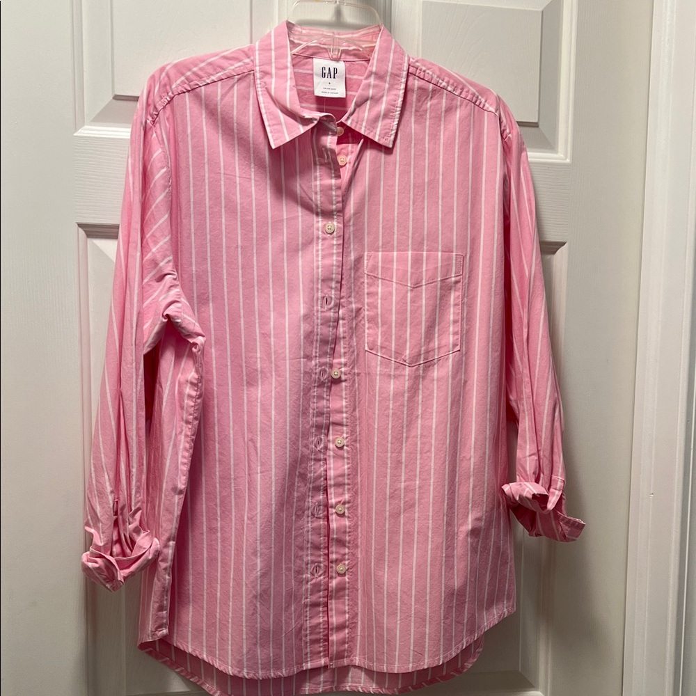 GAP Pink and White Striped Shirt